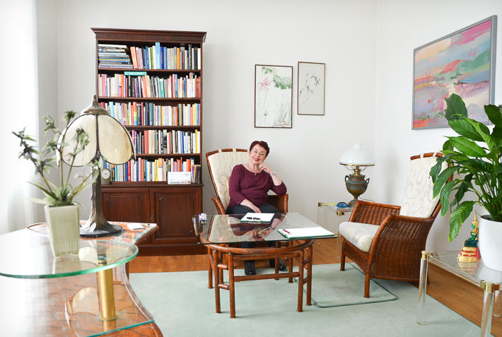 Coaching in Frankfurt, SK • Coaching Sigrid Kamenshine in ihrem Coaching-Zimmer in Frankfurt